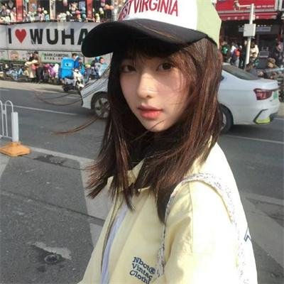 陪月海报